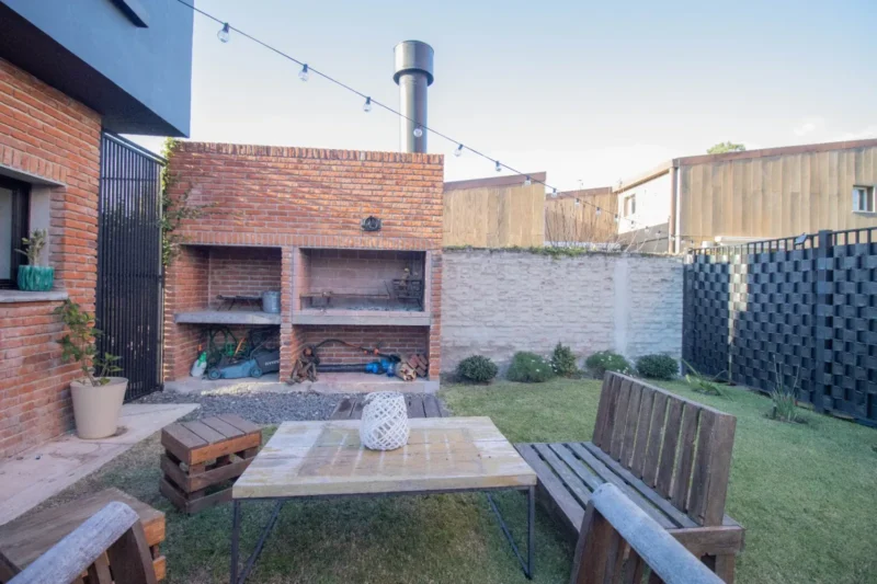 EXCLUSIVO DUPLEX | 3 dorm/2 baños/2 cocheras/patio exclusivo/Solymar Sur