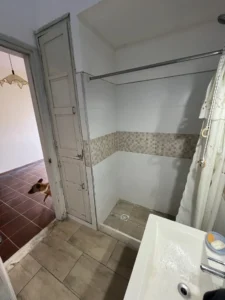 APTA BANCO | Casa de 4 dormitorios/cochera/patio/ La Blanqueada