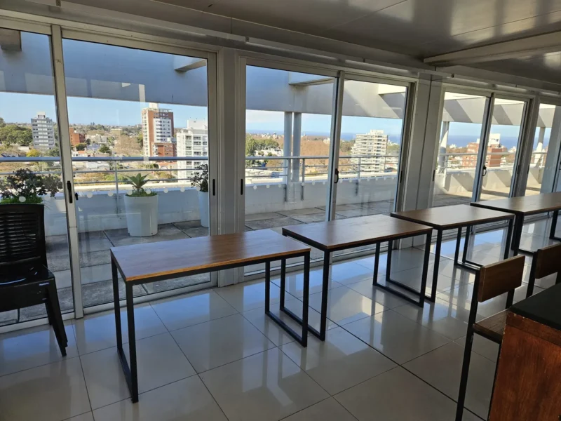 E Tower Malvin | 2 Dormitorios/2 baños/Piso 9/ Cochera
