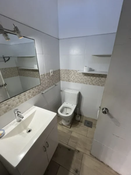 APTA BANCO | Casa de 4 dormitorios/cochera/patio/ La Blanqueada