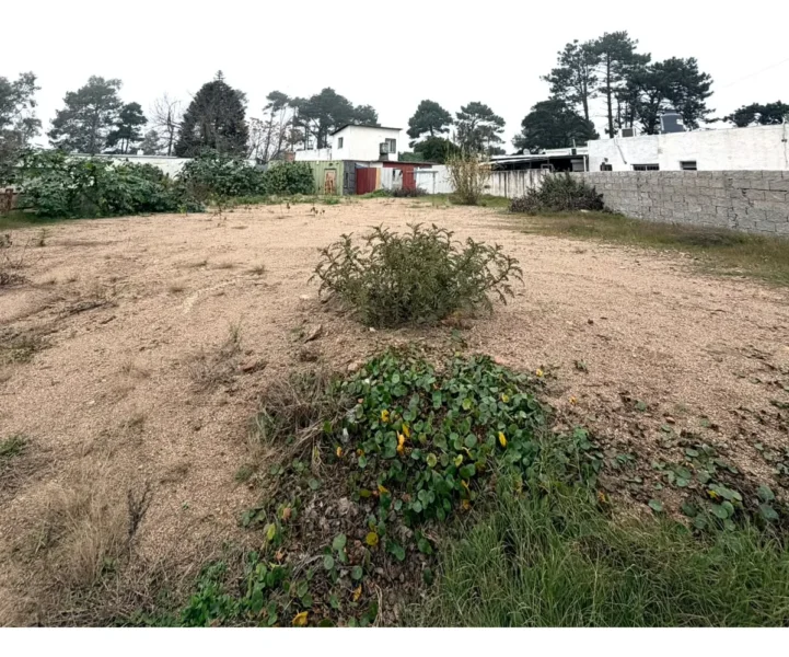 Oportunidad Terreno a la Venta sobre Giannattasio en Solymar Sur