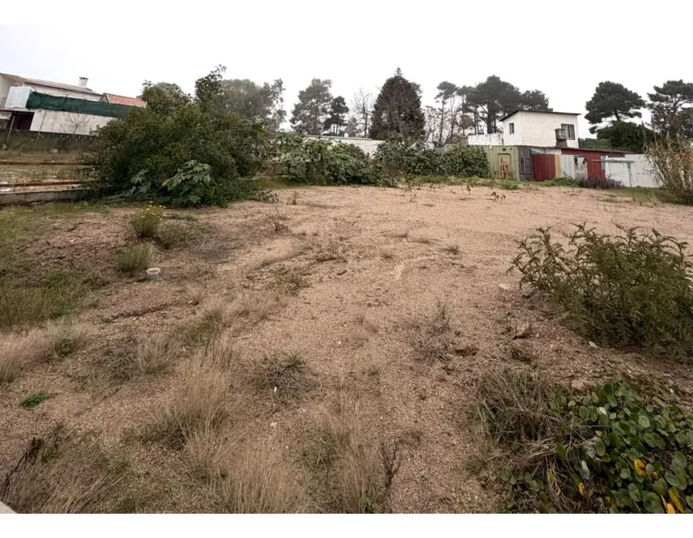 Oportunidad Terreno a la Venta sobre Giannattasio en Solymar Sur