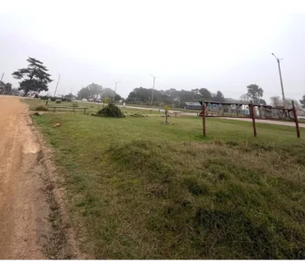 Oportunidad Terreno a la Venta sobre Giannattasio en Solymar Sur