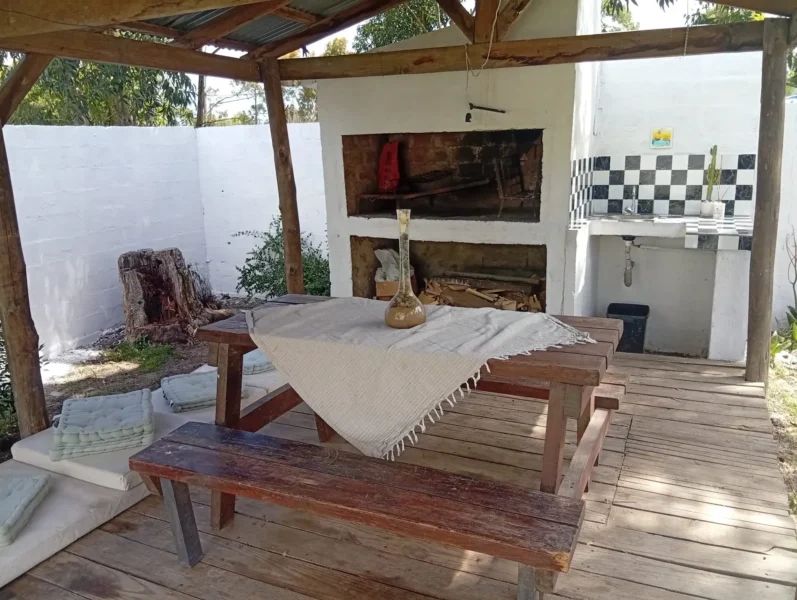 Casa En Venta En Balneario Buenos Aires | A 350 Metros De La Playa | Terreno De 300 M2 | Acepta Permuta