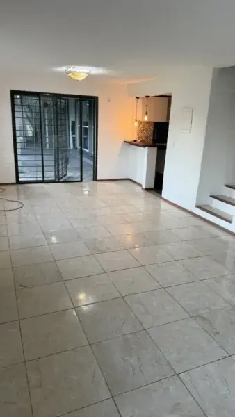 GRAN CASA EN ALQUILER | 3 Dorm/3 BañoS/Piscina/Barbacoa/Cochera/ A 300 Mts De Rambla, Lagomar