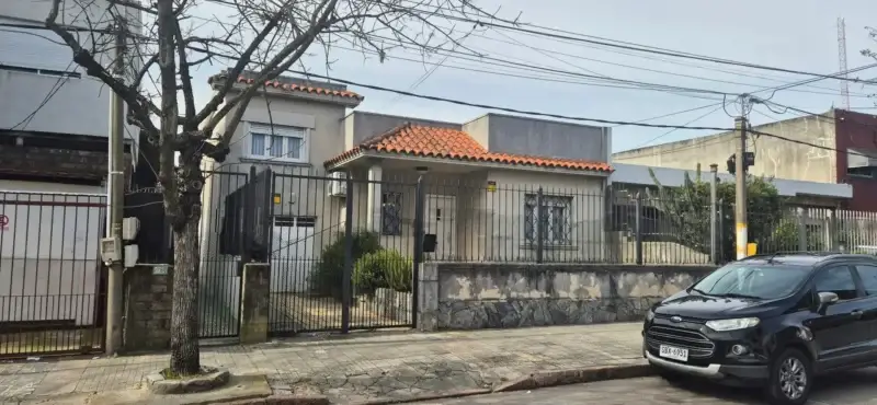OPORTUNIDAD | ACEPTA BANCO/ 2 Dormitorios/Patio/Garajex2/La Blanqueada