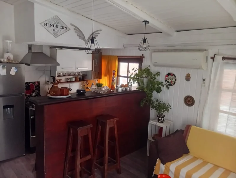 Casa En Venta En Balneario Buenos Aires | A 350 Metros De La Playa | Terreno De 300 M2 | Acepta Permuta
