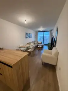 Venta de apartamento en Parque Batlle sobre Av. Italia | 2 Dormitorios, Cochera y Balcón al Frente