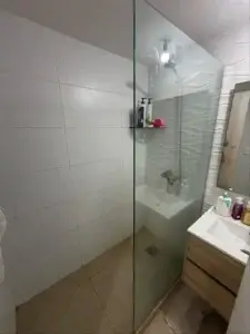 Venta de apartamento en Parque Batlle sobre Av. Italia | 2 Dormitorios, Cochera y Balcón al Frente