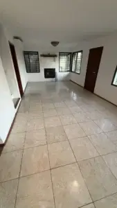 GRAN CASA EN ALQUILER | 3 Dorm/3 BañoS/Piscina/Barbacoa/Cochera/ A 300 Mts De Rambla, Lagomar
