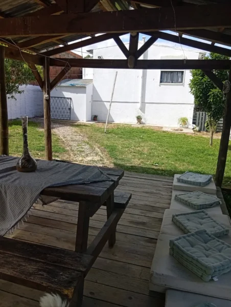 Casa En Venta En Balneario Buenos Aires | A 350 Metros De La Playa | Terreno De 300 M2 | Acepta Permuta