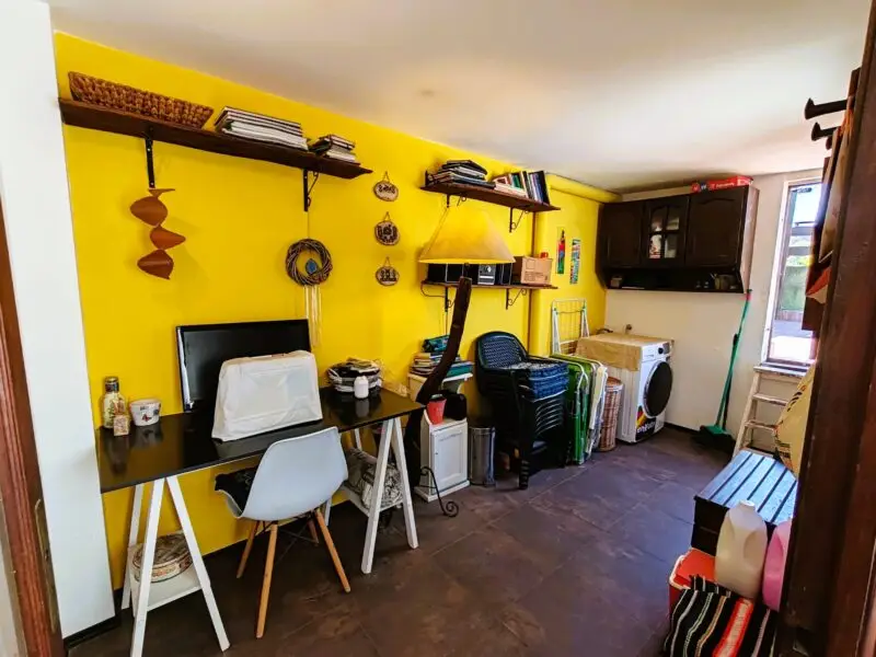 OPORTUNIDAD | Casa PU/ 2 Dormitorios + Altillo | Terraza Con Parrillero | Estufa A Leña