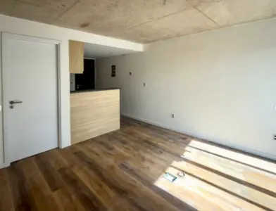 Genaro Urquiza - Venta de Apartamento, 2 dormitorios 1 baño, frente, Tres Cruces