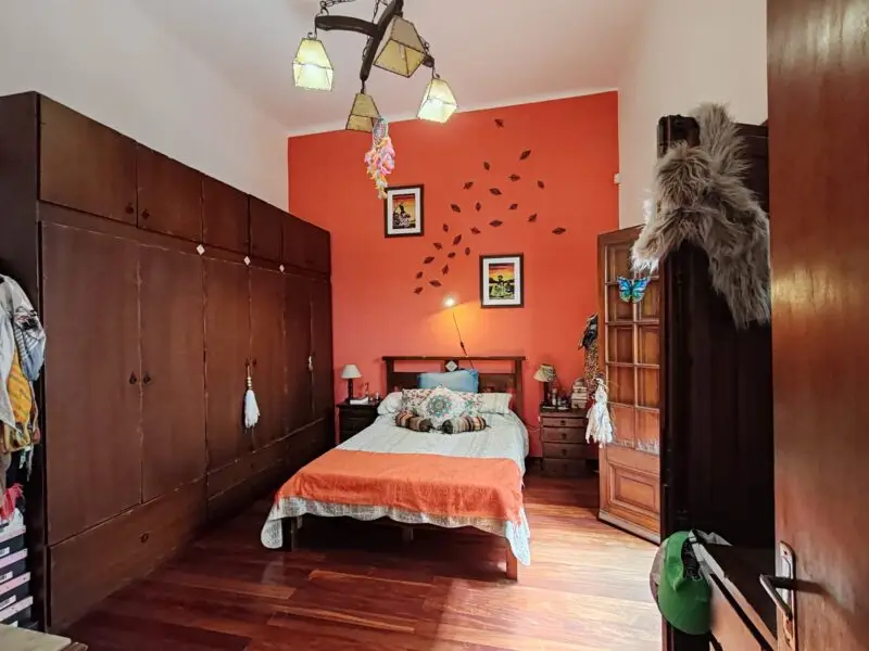OPORTUNIDAD | Casa PU/ 2 Dormitorios + Altillo | Terraza Con Parrillero | Estufa A Leña