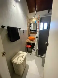 Se Alquila Hermosa Casa En Shangrila! 2 Dormitorios Con Cochera