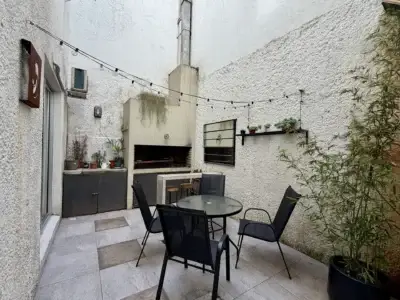 OPORTUNIDAD | Patio Con Parrillero, 2 Dorm + Vestidor/Reciclado/Punta Carretas