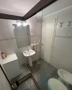 Ideal Para Vivir O Invertir/Semi Piso en Venta/ 2 Dormitorios/Balcon/ Pocitos