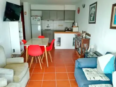 APTA BANCO / FRENTE AL MAR/ AMOBLADO/2 DORMITORIOS/2 BAÑOS/COCHERA/ PIRIAPOLIS