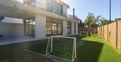 OPORTUNIDAD/ Vista al Lago/2 dormitorios/Cochera/Amenities/Barrio Privado