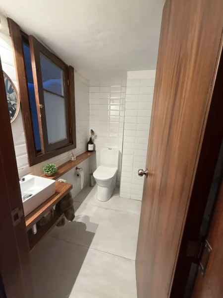 Casa Ph | 110m2/Azotea con Parrillero techado/3 dorm/2 baños/La Blanqueada