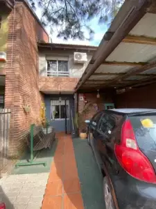 Se Alquila Hermosa Casa En Shangrila! 2 Dormitorios Con Cochera