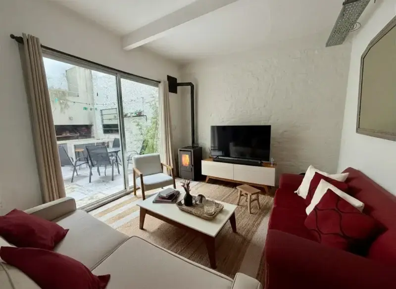 OPORTUNIDAD | Patio Con Parrillero, 2 Dorm + Vestidor/Reciclado/Punta Carretas