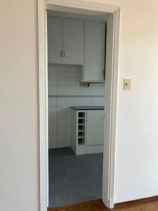 OPORTUNIDAD/ Cochera privada/2 dormitorios/2 baños/balcon/piso 6/ Pocitos