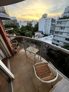 Ideal Para Vivir O Invertir/Semi Piso en Venta/ 2 Dormitorios/Balcon/ Pocitos