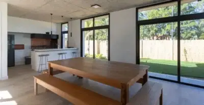 OPORTUNIDAD/ Vista al Lago/2 dormitorios/Cochera/Amenities/Barrio Privado