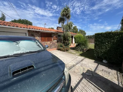 VENTA / Casa+Apto con 740m2/ Atlantida - Acepta Banco