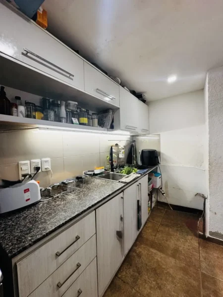 Casa Ph | 110m2/Azotea con Parrillero techado/3 dorm/2 baños/La Blanqueada