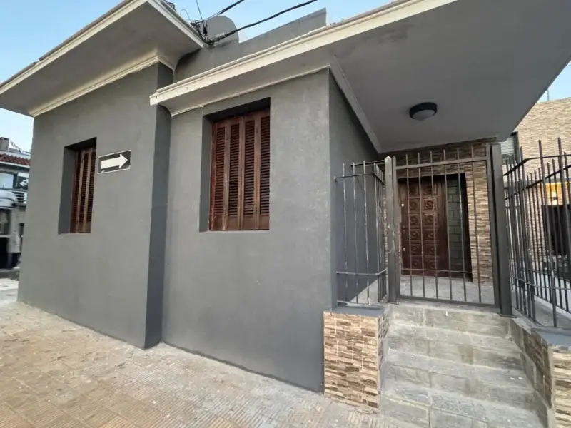 OPORTUNIDAD/ Casa en Alquiler a 100mts de la playa/ Malvin Sur