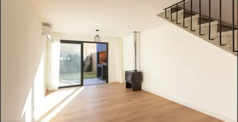 Oportunidad | Con Renta/ Vista Al Lago/2 Dormitorios/cochera/amenities/barrio Privado