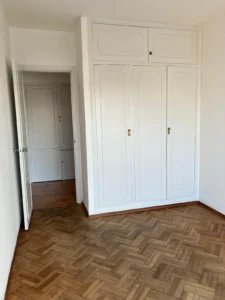 OPORTUNIDAD/ Cochera privada/2 dormitorios/2 baños/balcon/piso 6/ Pocitos