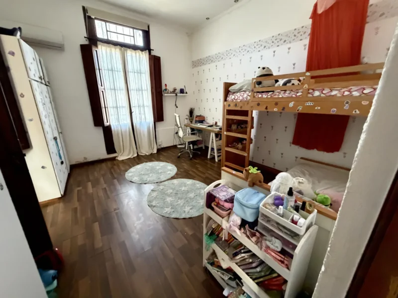 Casa Ph | 110m2/Azotea con Parrillero techado/3 dorm/2 baños/La Blanqueada