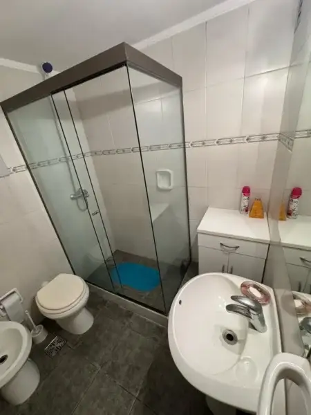 Ideal Para Vivir O Invertir/Semi Piso en Venta/ 2 Dormitorios/Balcon/ Pocitos
