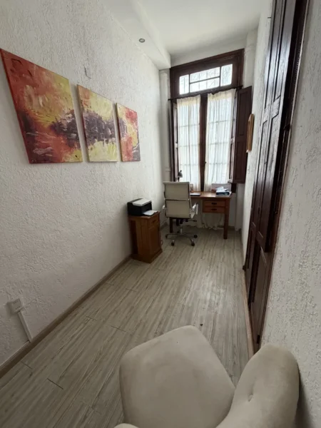 Casa Ph | 110m2/Azotea con Parrillero techado/3 dorm/2 baños/La Blanqueada