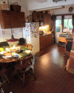 Venta estupenda Casa esquina en Cordón Sur, 4 Dormitorios, garage y barbacoa | Oportunidad De Inversión, Acepta Banco