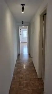 Se Vende Apartamento En Pocitos Cerca De La Rambla Y De Montevideo Shopping, Dos Dormitorios Y Dos Baños, Luminoso Y Amplio