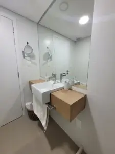 ALQUILER/Distrito M/ 3 dormitorios/2 baños/cochera/Tres balcones/ Amenities