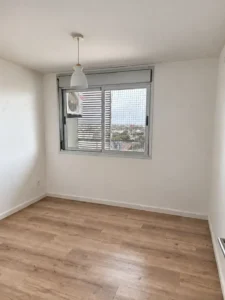 Oportunidad/ Gran Apartamento Moderno Con Balcón/ 1 Dormitorio/ A Pasos De Facultades.
