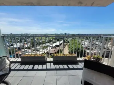 ALQUILER/Distrito M/ 3 dormitorios/2 baños/cochera/Tres balcones/ Amenities