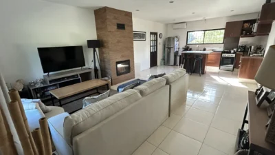 Gran Casa En Pinares De Atlantida | Piscina/ Barbaco/ Cocherax4/ 2 Dormitorios