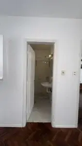 Oportunidad | Pocitos/ 1 dormitorio/Terraza/Piso 1/ Excelente estado