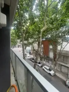 ALQUILER/Apto esquinero/Amplias vistas/Balcon/Cochera/2 Dormitorios