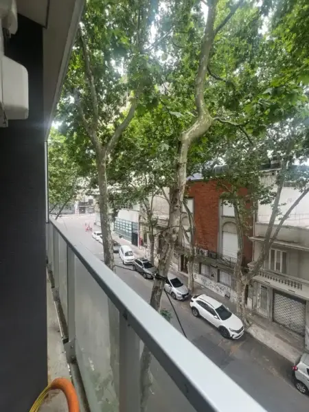 ALQUILER/Apto esquinero/Amplias vistas/Balcon/Cochera/2 Dormitorios