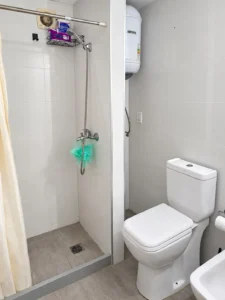 Oportunidad/ Gran Apartamento Moderno Con Balcón/ 1 Dormitorio/ A Pasos De Facultades.