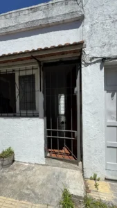 Apartamento Sin Gastos Comunes/luminoso/a Dos Cuadras Del Mar