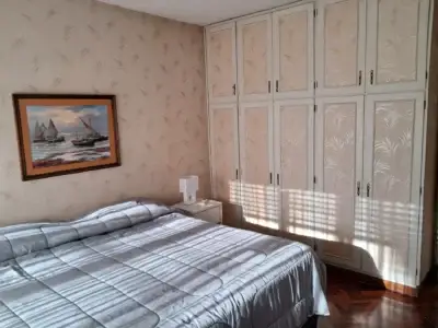 Gran Casa en Alquiler/350m2/Garaje/2 dormitorios/Jardin&Patio/Punta Gorda