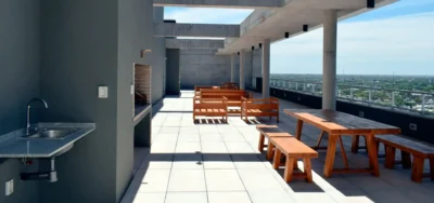 Oportunidad/ Gran Apartamento Moderno Con Balcón/ 1 Dormitorio/ A Pasos De Facultades.